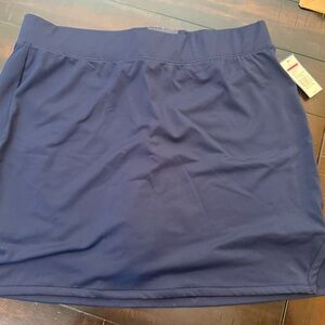 Crown & Ivy athleisure Navy Blue Skort women’s size Large NWT